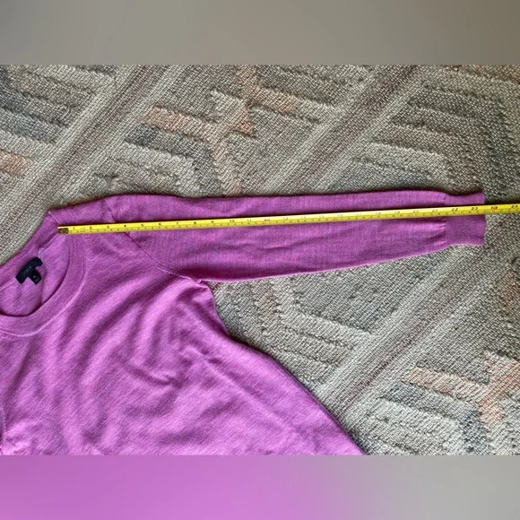 J.Crew Merino Wool Tippi Sweater Pink Berry Melange Classic Quiet Luxury - Sz XS - Picture 8 of 8